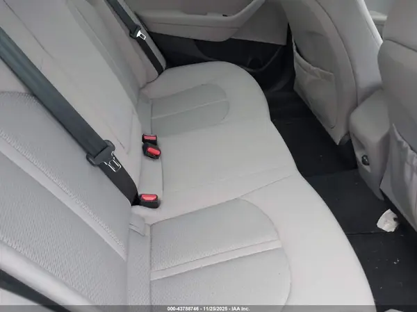 5NPE24AF8HH541550 2017 HYUNDAI SONATA - Image 8