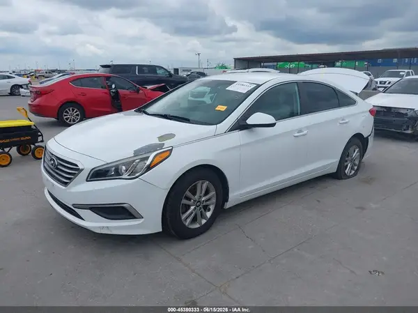 5NPE24AF8HH544531 2017 HYUNDAI SONATA - Image 2