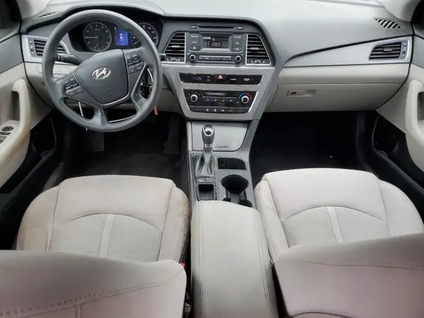 5NPE24AF8HH544688 2017 HYUNDAI SONATA - Image 8