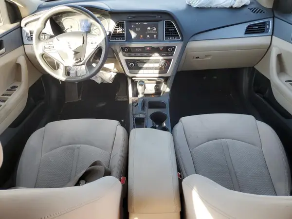 5NPE24AF8HH550085 2017 HYUNDAI SONATA - Image 8