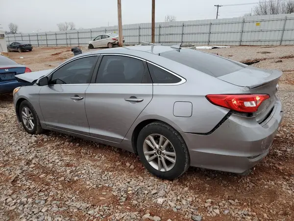 5NPE24AF8HH554685 2017 HYUNDAI SONATA - Image 2