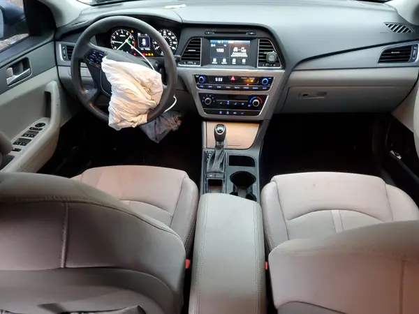 5NPE24AF8HH554685 2017 HYUNDAI SONATA - Image 8