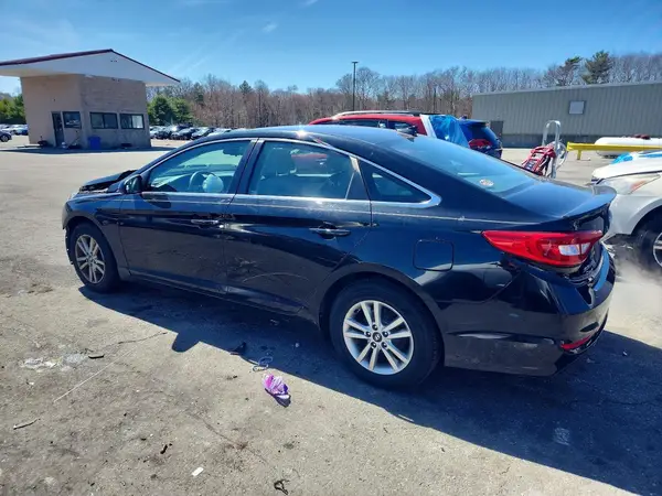5NPE24AF8HH555092 2017 HYUNDAI SONATA - Image 2