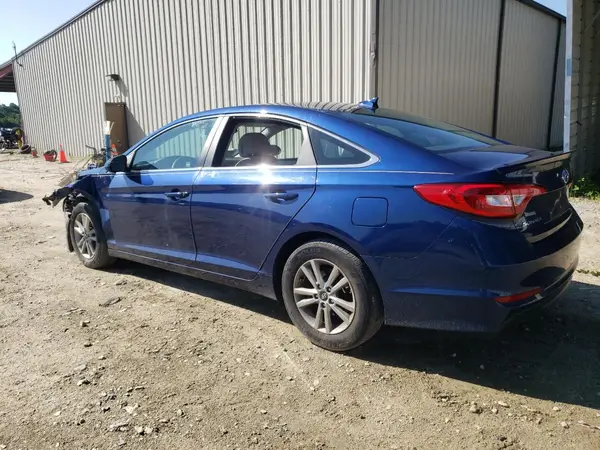 5NPE24AF8HH555786 2017 HYUNDAI SONATA - Image 2