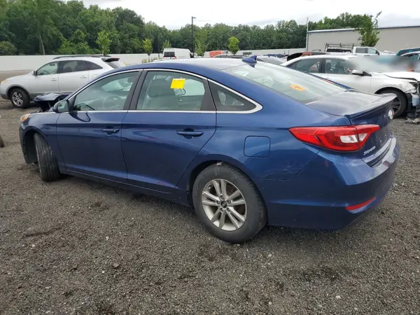 5NPE24AF8HH557215 2017 HYUNDAI SONATA - Image 2