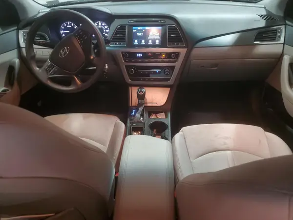 5NPE24AF8HH558302 2017 HYUNDAI SONATA - Image 8