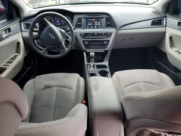 5NPE24AF8HH559501 2017 HYUNDAI SONATA - Image 8