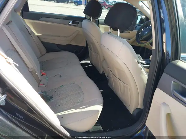 5NPE24AF8HH560289 2017 HYUNDAI SONATA - Image 8