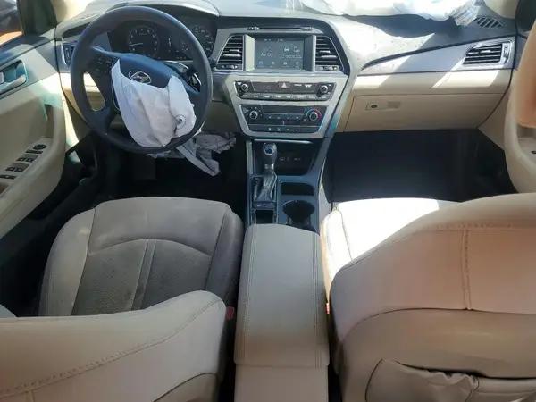 5NPE24AF8HH560860 2017 HYUNDAI SONATA - Image 8