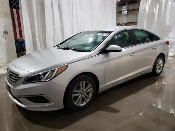 5NPE24AF8HH561958 2017 HYUNDAI SONATA - Image 1