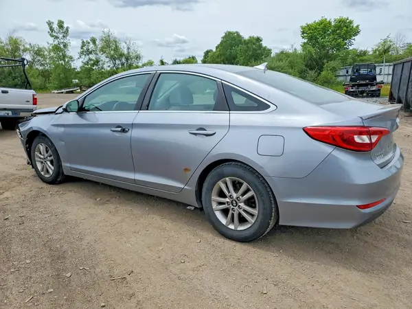 5NPE24AF8HH563788 2017 HYUNDAI SONATA - Image 2
