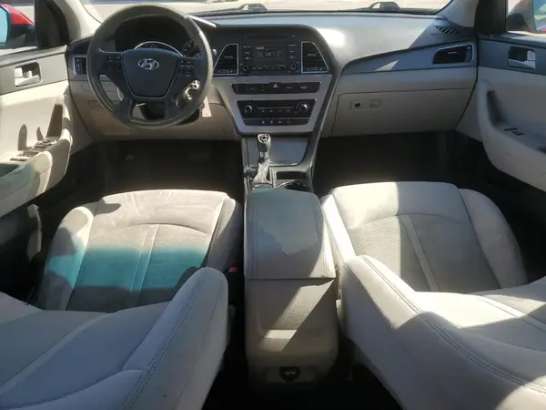 5NPE24AF8HH570109 2017 HYUNDAI SONATA - Image 8
