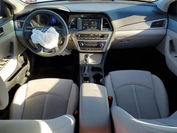 5NPE24AF8HH572152 2017 HYUNDAI SONATA - Image 8