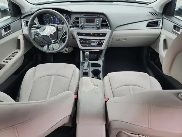 5NPE24AF8HH573074 2017 HYUNDAI SONATA - Image 8