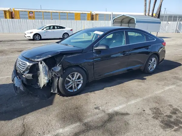 5NPE24AF8HH574032 2017 HYUNDAI SONATA - Image 1