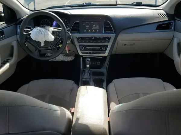 5NPE24AF8HH574032 2017 HYUNDAI SONATA - Image 8
