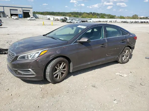 5NPE24AF8HH575973 2017 HYUNDAI SONATA - Image 1
