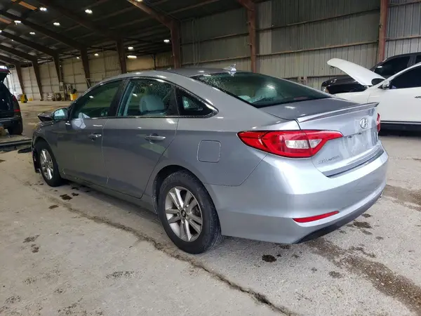 5NPE24AF8HH576654 2017 HYUNDAI SONATA - Image 2