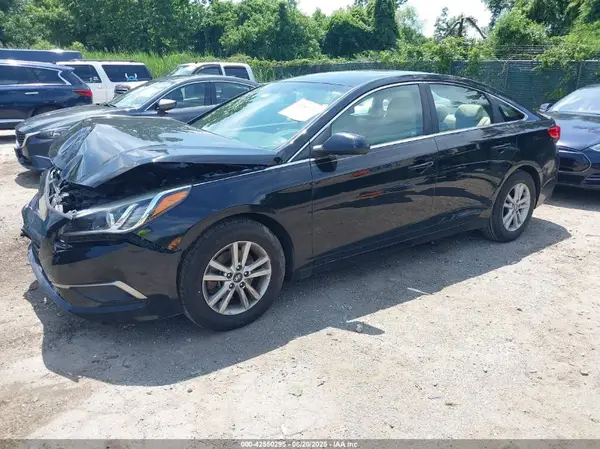 5NPE24AF8HH578808 2017 HYUNDAI SONATA - Image 2
