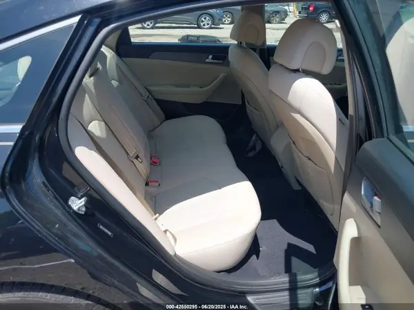 5NPE24AF8HH578808 2017 HYUNDAI SONATA - Image 8