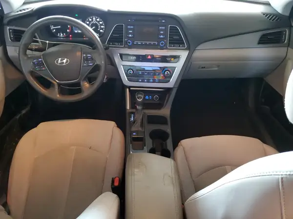 5NPE24AF8HH578954 2017 HYUNDAI SONATA - Image 8