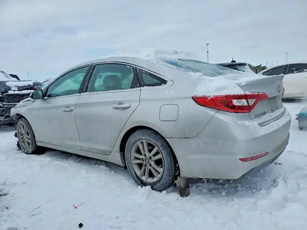 5NPE24AF8HH579862 2017 HYUNDAI SONATA - Image 2