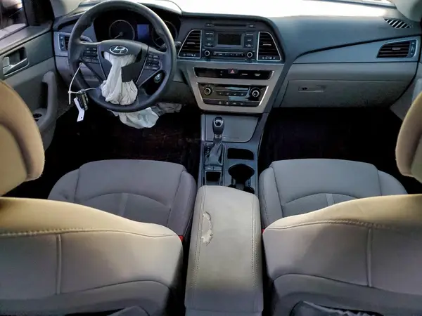 5NPE24AF8HH580526 2017 HYUNDAI SONATA - Image 8