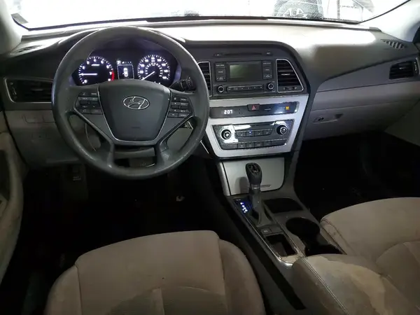 5NPE24AF8HH582048 2017 HYUNDAI SONATA - Image 8