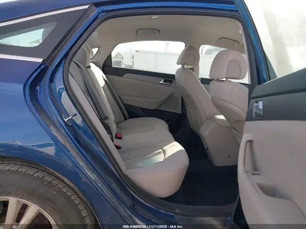 5NPE24AF8HH582406 2017 HYUNDAI SONATA - Image 8