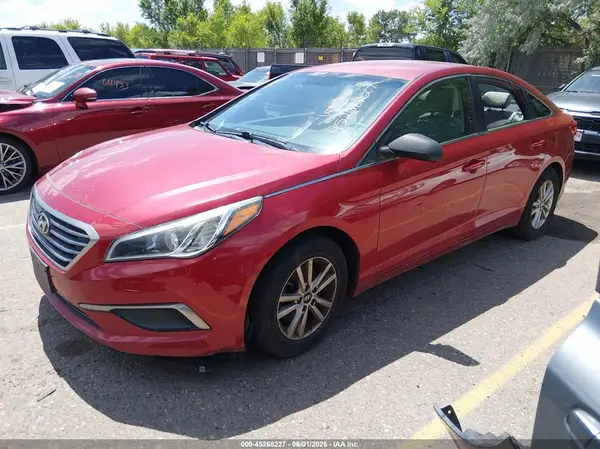 5NPE24AF8HH582762 2017 HYUNDAI SONATA - Image 2