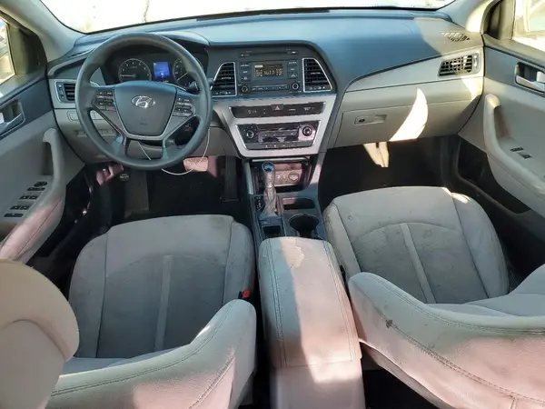 5NPE24AF8HH585466 2017 HYUNDAI SONATA - Image 8