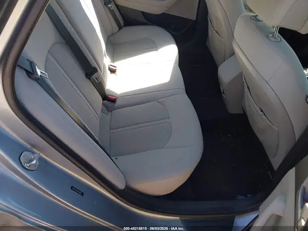 5NPE24AF8HH588156 2017 HYUNDAI SONATA - Image 8