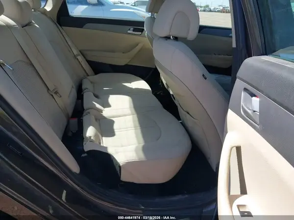 5NPE24AF8HH589047 2017 HYUNDAI SONATA - Image 8