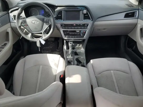 5NPE24AF8HH589081 2017 HYUNDAI SONATA - Image 8