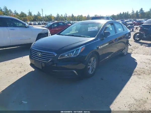 5NPE24AF8HH590148 2017 HYUNDAI SONATA - Image 2