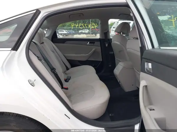 5NPE24AF8HH591669 2017 HYUNDAI SONATA - Image 8