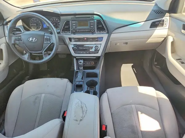 5NPE24AF8HH592143 2017 HYUNDAI SONATA - Image 8