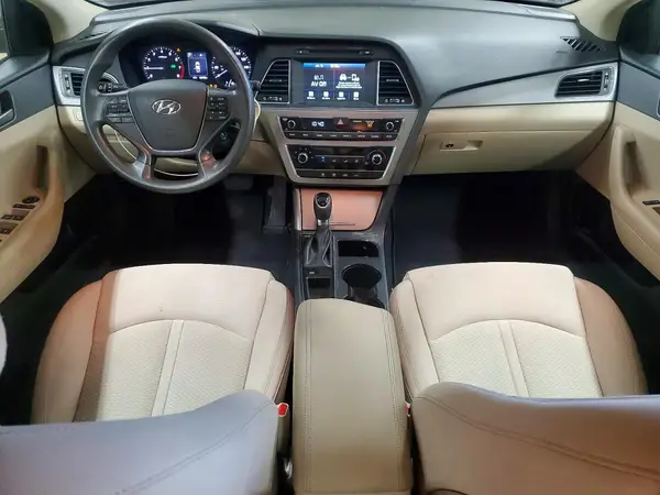 5NPE24AF8HH594832 2017 HYUNDAI SONATA - Image 8
