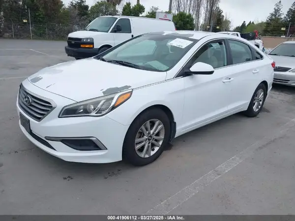 5NPE24AF8HH595026 2017 HYUNDAI SONATA - Image 2