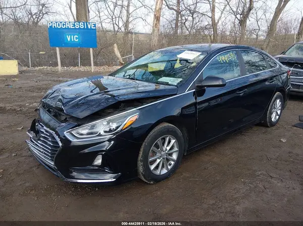 5NPE24AF8JH592309 2018 HYUNDAI SONATA - Image 2