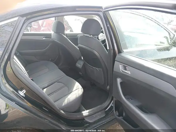 5NPE24AF8JH592309 2018 HYUNDAI SONATA - Image 8