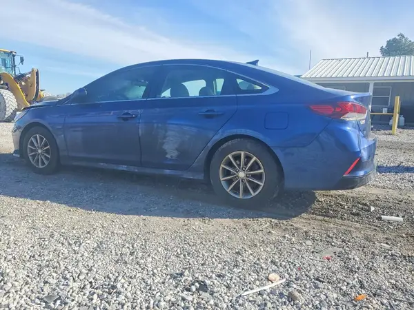 5NPE24AF8JH598434 2018 HYUNDAI SONATA - Image 2