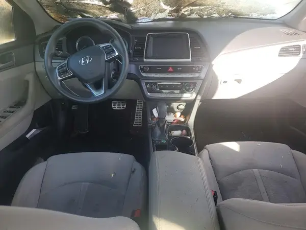 5NPE24AF8JH598434 2018 HYUNDAI SONATA - Image 8