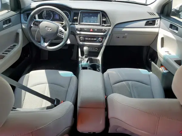5NPE24AF8JH609075 2018 HYUNDAI SONATA - Image 8