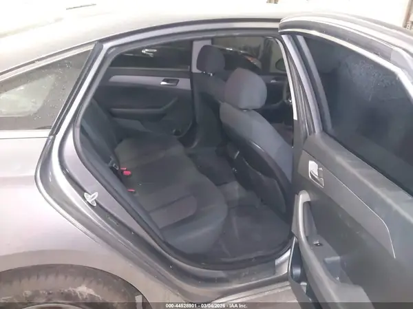 5NPE24AF8JH611747 2018 HYUNDAI SONATA - Image 8