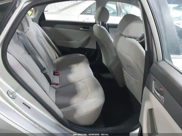5NPE24AF8JH615264 2018 HYUNDAI SONATA - Image 8