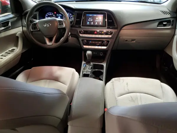 5NPE24AF8JH617628 2018 HYUNDAI SONATA - Image 8