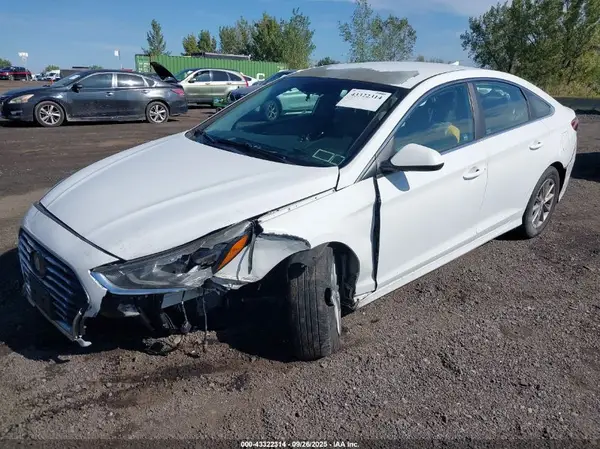 5NPE24AF8JH617709 2018 HYUNDAI SONATA - Image 2