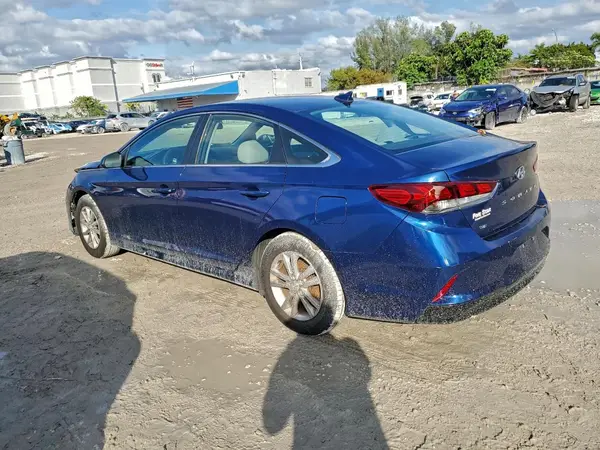 5NPE24AF8JH620383 2018 HYUNDAI SONATA - Image 2
