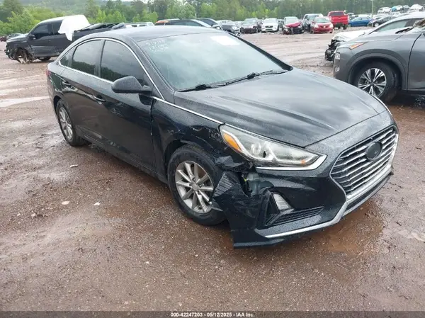5NPE24AF8JH622070 2018 HYUNDAI SONATA - Image 1